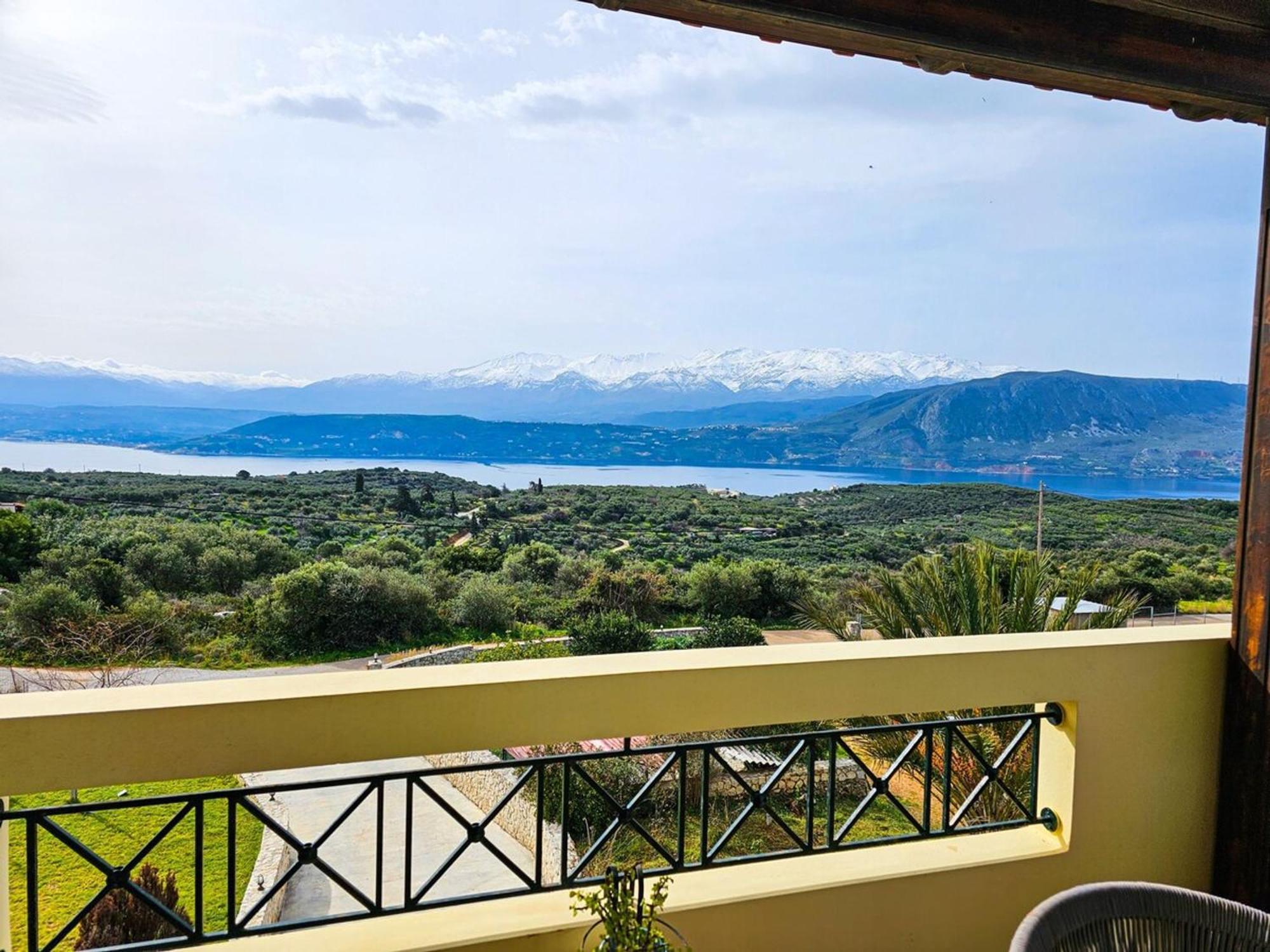 Villa Aitheras With Sea Views And Garden Stérnai Eksteriør bilde